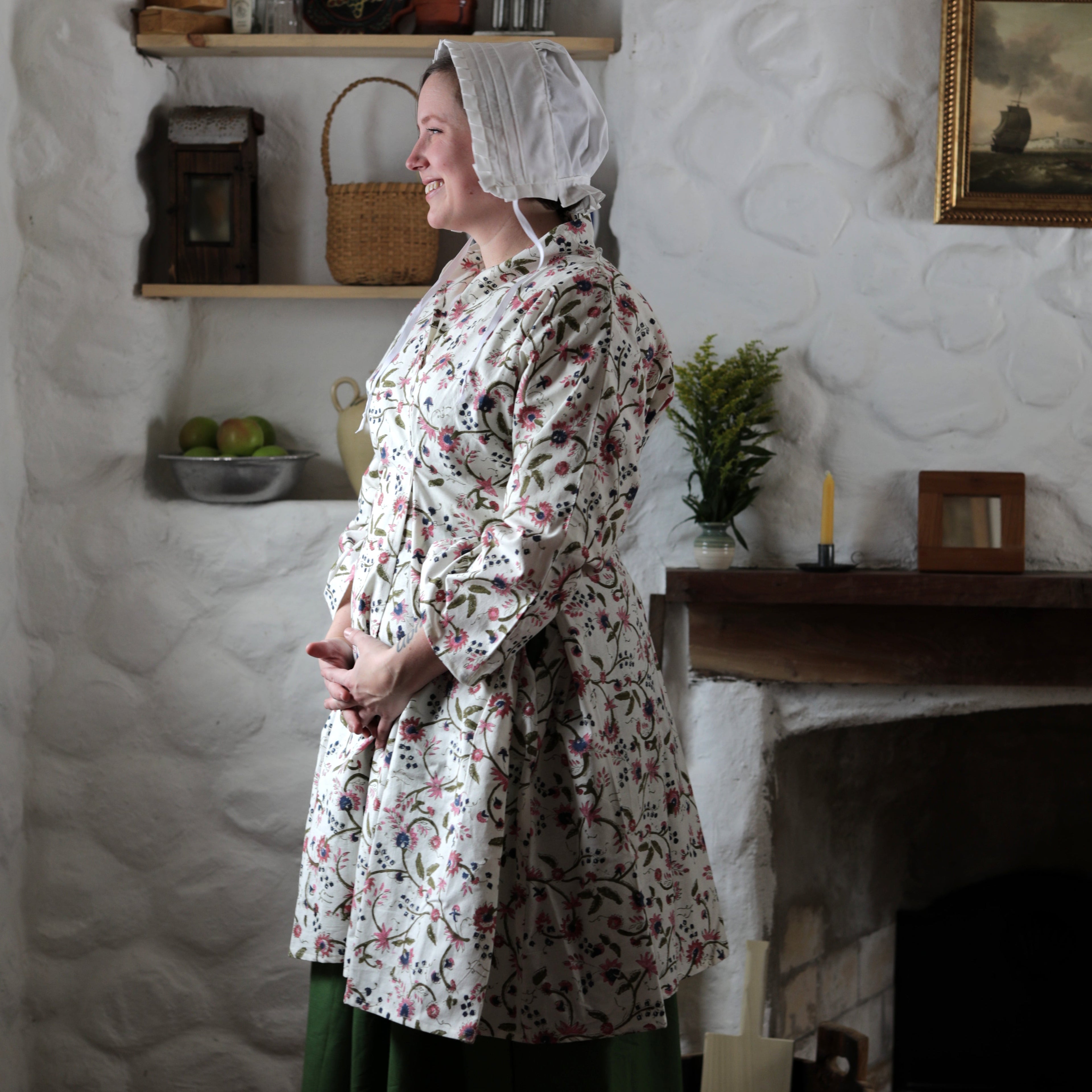 Ladies' Bed Gown in Cotton Twill